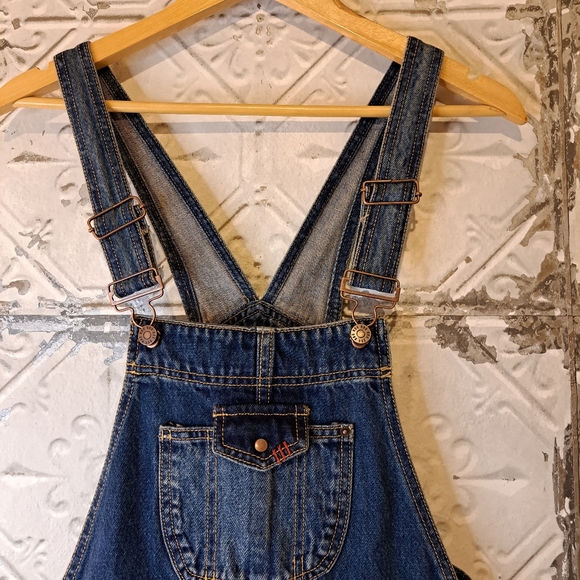 BDG URBAN OUTFITTERS BIB DETAILING DENIM OVERALLS NWT - Picture 5 of 16